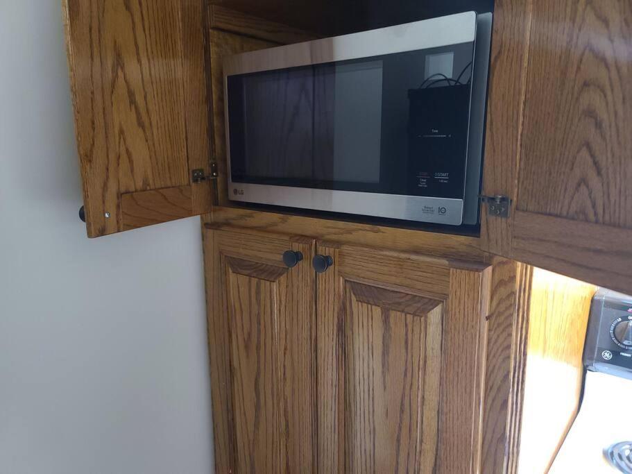 האמונד Milk Hand House.. Peaceful 1 Bedroom Cabin מראה חיצוני תמונה