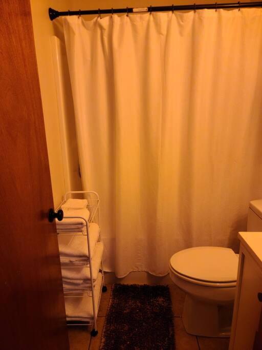 האמונד Milk Hand House.. Peaceful 1 Bedroom Cabin מראה חיצוני תמונה