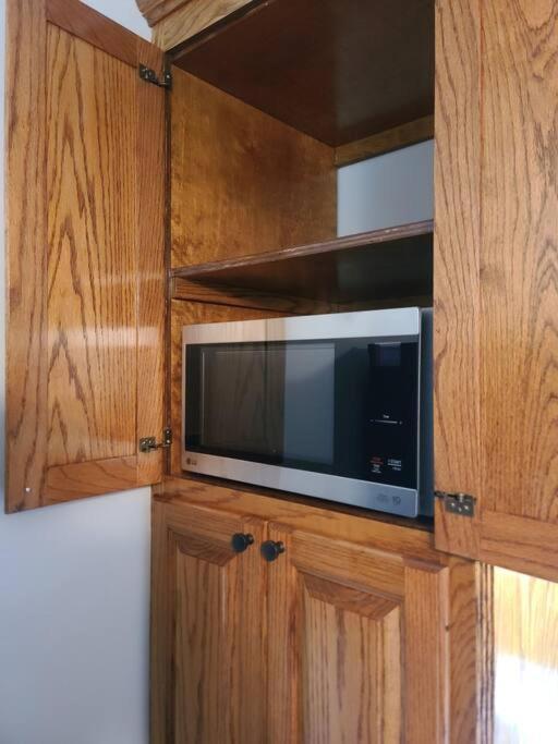 האמונד Milk Hand House.. Peaceful 1 Bedroom Cabin מראה חיצוני תמונה