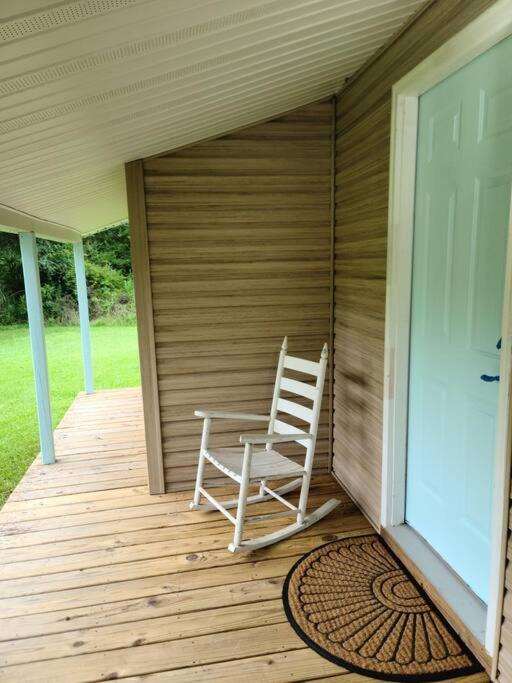 האמונד Milk Hand House.. Peaceful 1 Bedroom Cabin מראה חיצוני תמונה