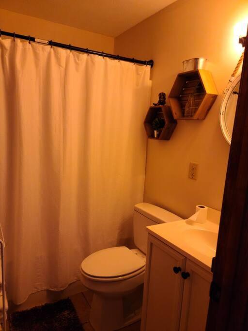 האמונד Milk Hand House.. Peaceful 1 Bedroom Cabin מראה חיצוני תמונה