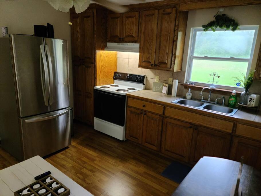 האמונד Milk Hand House.. Peaceful 1 Bedroom Cabin מראה חיצוני תמונה